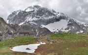 11 Baita di Campo, Arera e Corna Piana...